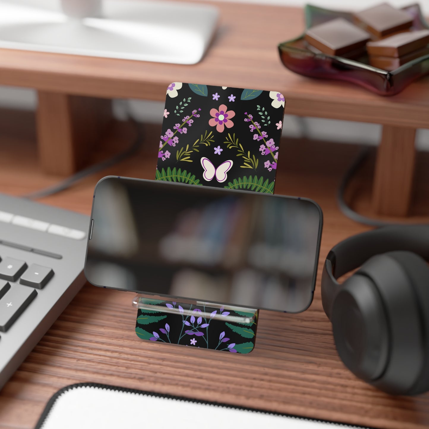 BotaniBloom Smartphone Stand