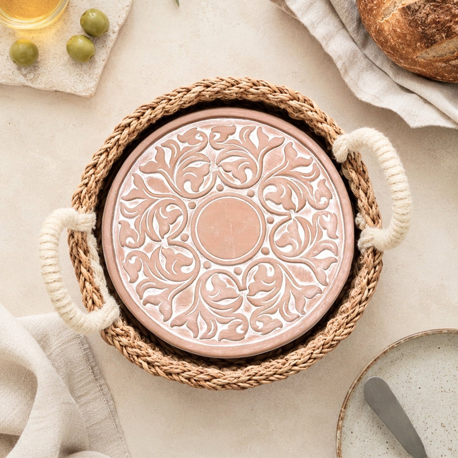 Bread Warmer & Basket - Vintage Vine Round-1