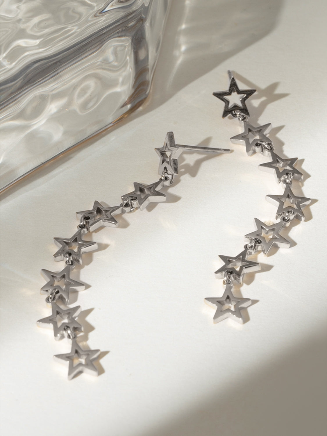 Cutout Star Earrings