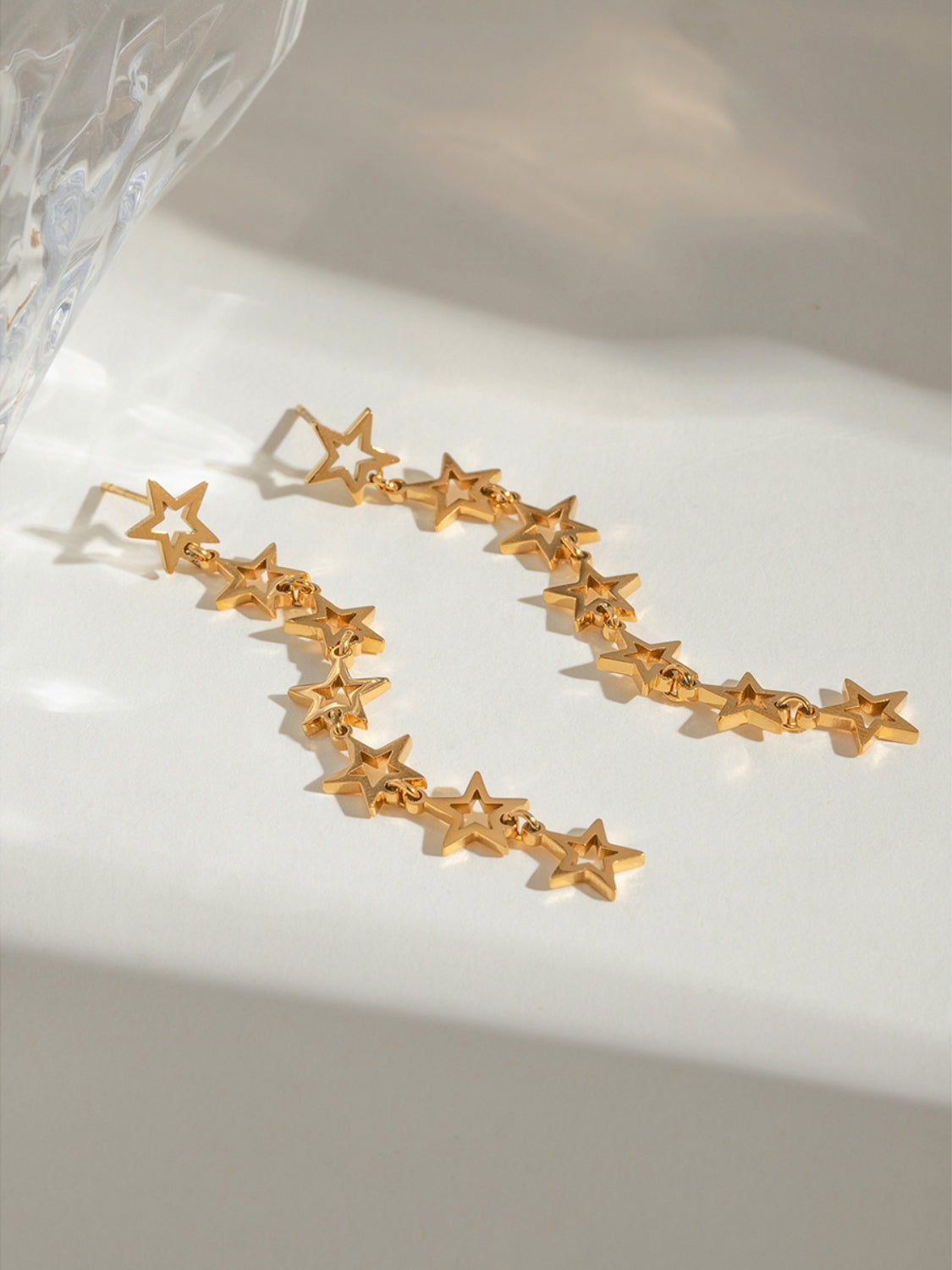 Cutout Star Earrings