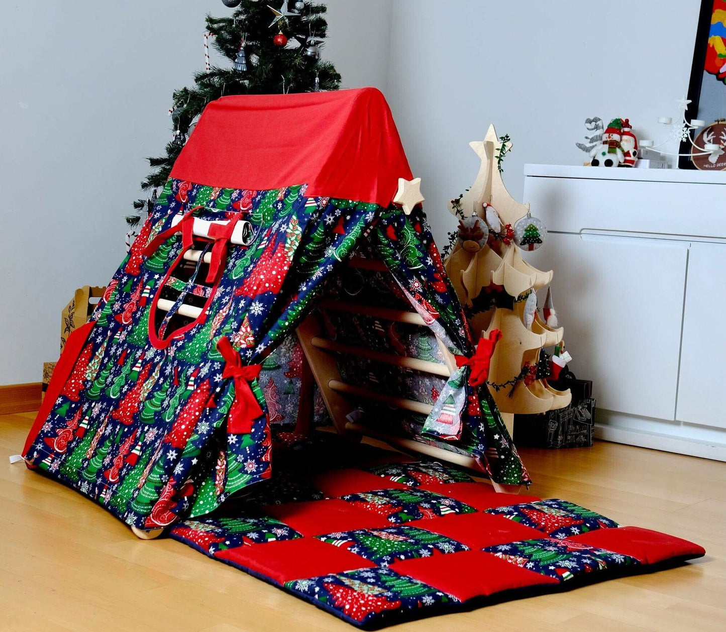 Climbing Triangle with Christmas Tent Cover, Mat, Ramp-10