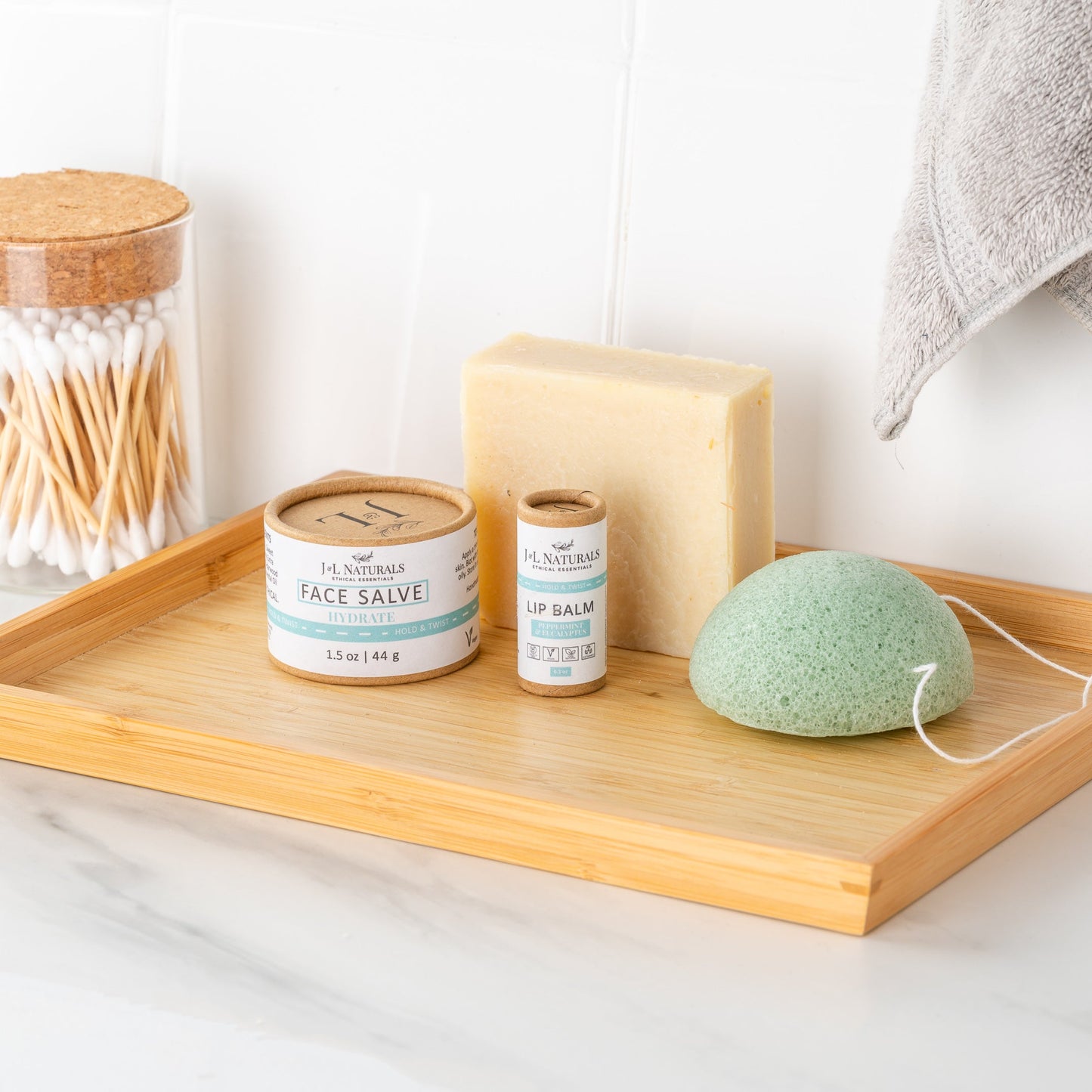 Essentials Skin Regimen Kit (4-Piece Set)-6